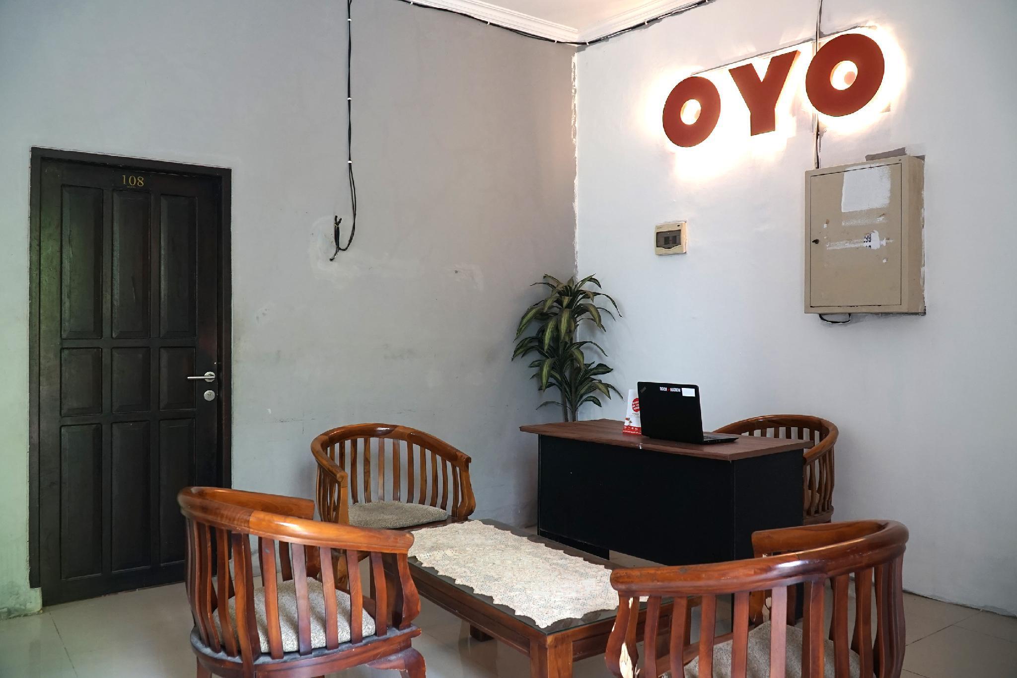 Oyo Flagship 1034 Pondok Mulia Guest House Syariah Balikpapan  Exteriör bild